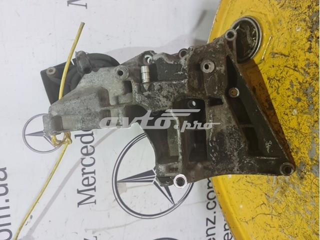 Кронштейн компрессора кондиционера A1112361330 MERCEDES