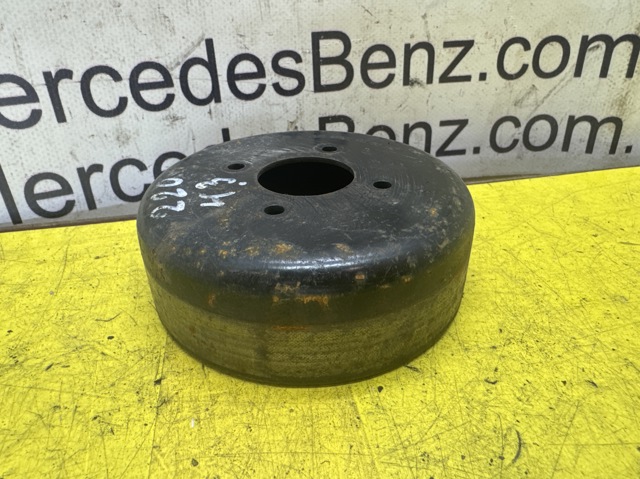MERCEDES 1122020110 Шкив водяной помпы в наличии Сумы
