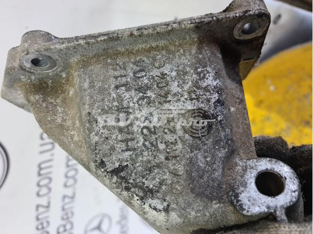 MERCEDES A1122231404 Кронштейн подушки (опоры) двигателя левой в наличии Кривой Рог