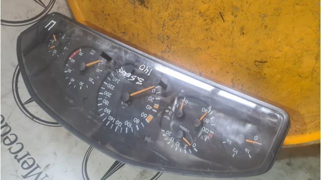 1405409448 MERCEDES Приборная доска (щиток приборов) купить в Ужгород