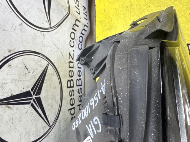 MERCEDES A1569061800 Фара правая в наличии Винница