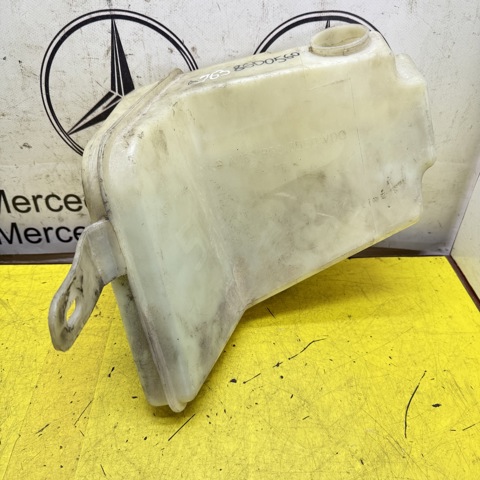 Бачок омывайки A1638600560 MERCEDES