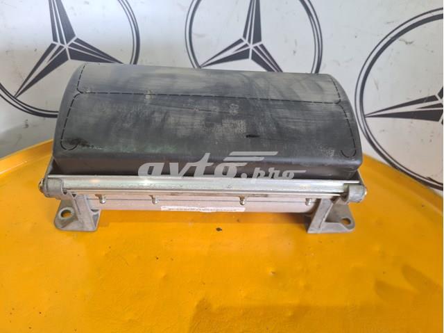 Подушка безопасности, пассажирская A1638600705 MERCEDES