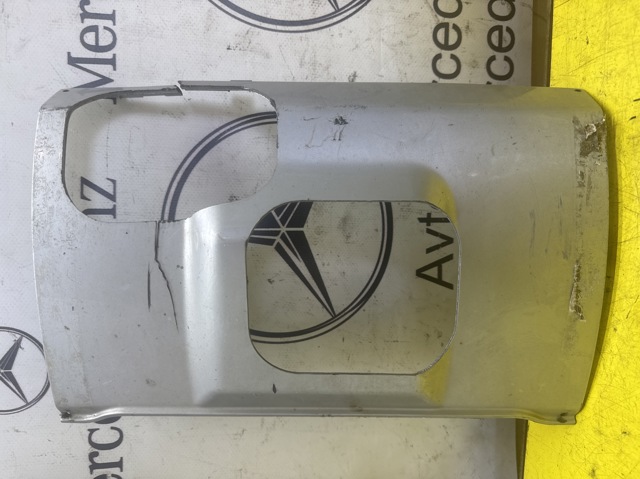 A1638801405 MERCEDES Заглушка бампера буксировочного крюка задняя купить в Одесса