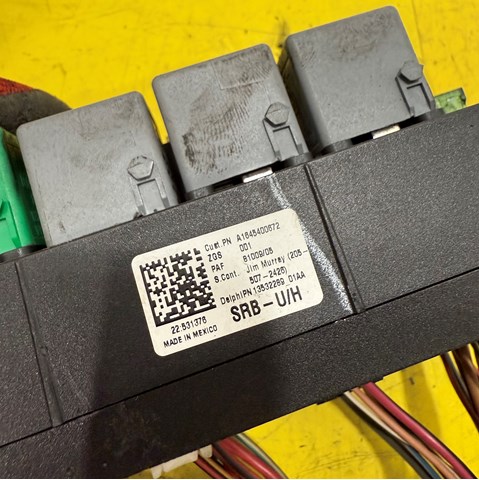 A1645400672 Блок предохранителей купить Николаев