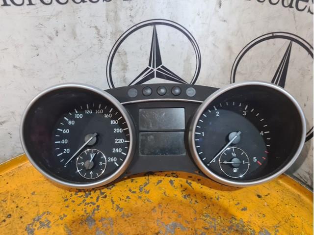 Щиток приборов A1645408947 MERCEDES