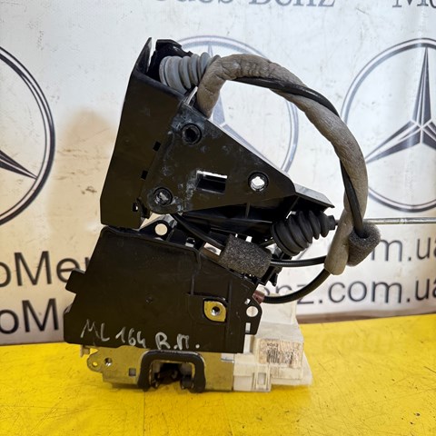 A1647201035 MERCEDES Замок передней правой двери купить в Украина