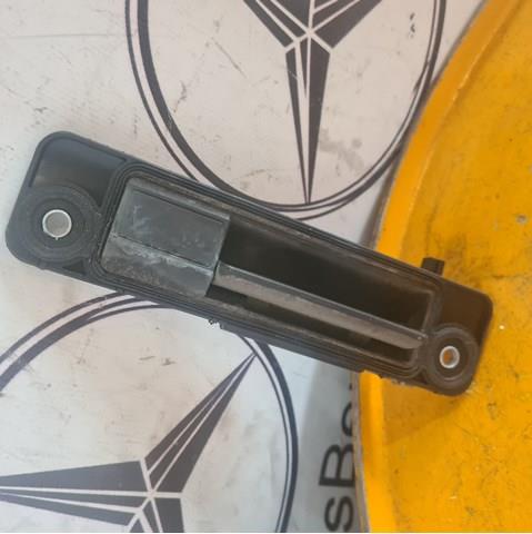 Ручка третьей двери, наружная A1647400493 MERCEDES
