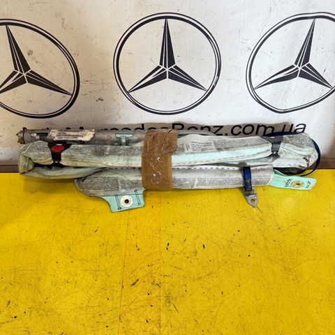 Левая шторка безопасности A1648601102 MERCEDES