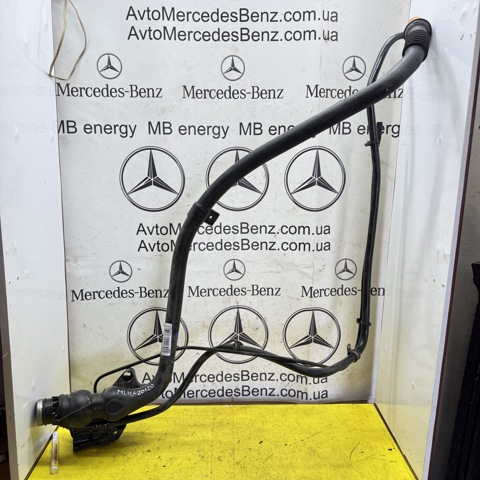 Шланг заливной горловины, топливного бака A1664700520 MERCEDES