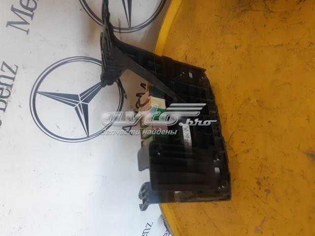 Коробка предохранителей A1665402150 MERCEDES
