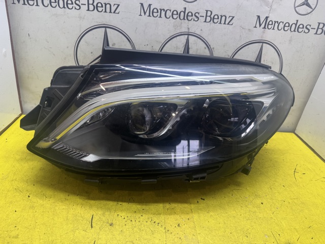 Вставка фары левой A1668200759 MERCEDES