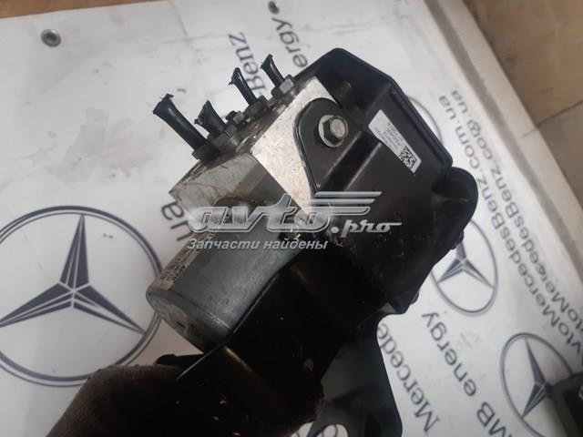 Насос АБС (ABS) главного тормозного цилиндра A1669013400 MERCEDES