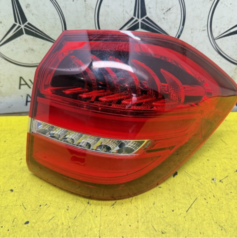 Правый стоп A1669060202 MERCEDES