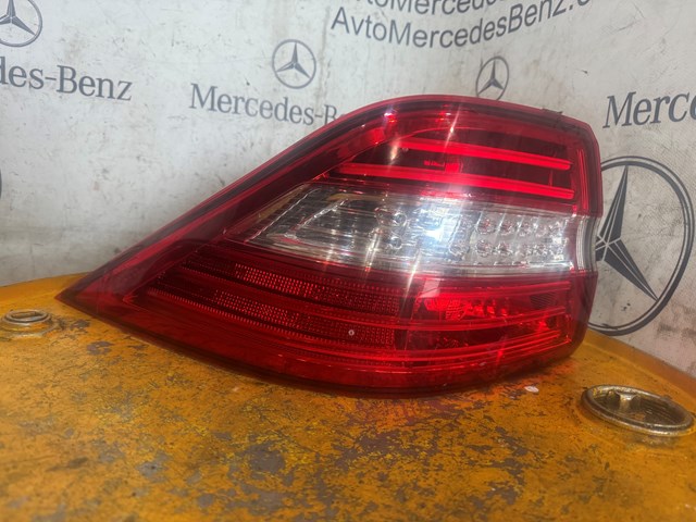 Задняя левая фара A1669063301 MERCEDES