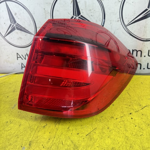Фонари задние A1669067601 MERCEDES
