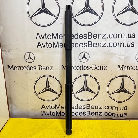 Амортизатор двери багажника A1669803664 MERCEDES