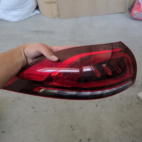 Стоп задний A1679060807 MERCEDES