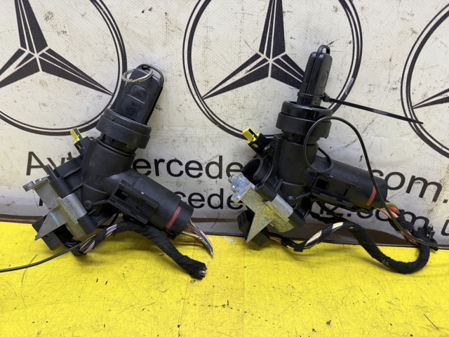 Замок зажигания A1684600304 MERCEDES