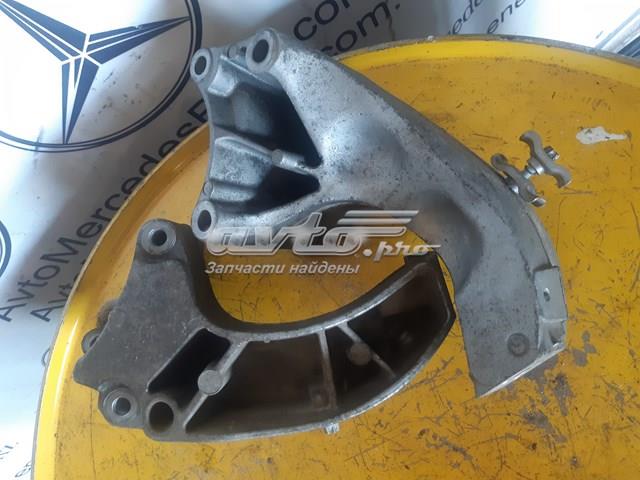 Крепление коробки передач A1692410601 MERCEDES