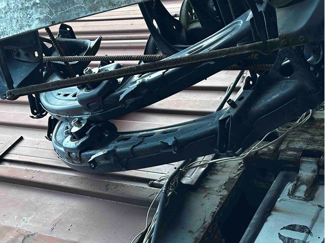 Подрамник задней подвески Mercedes B