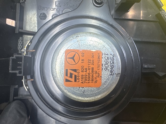 Динамик "торпедо" A1698201802 MERCEDES