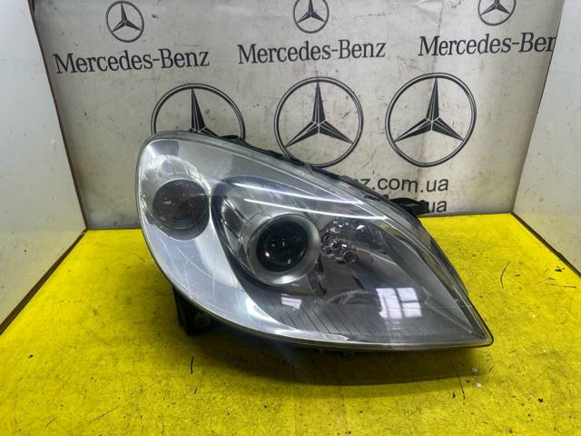 Фара передняя правая A1698201861 MERCEDES