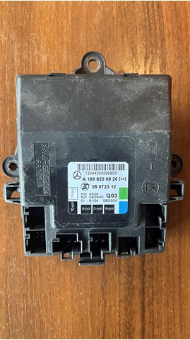Стеклоподъемник передней правой двери A1698206826 MERCEDES