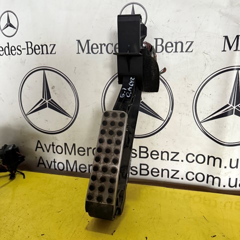 Педали газа A1713000104 MERCEDES