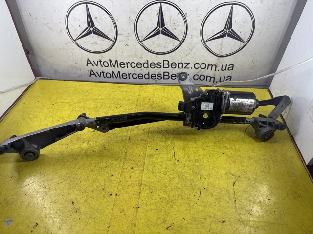 Трапеция щеток лобового стекла A1768200040 MERCEDES