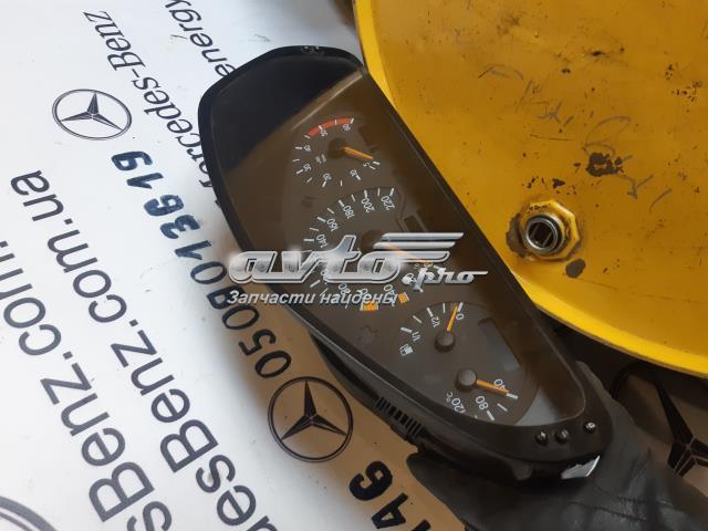 A2024401011 MERCEDES Приборная доска (щиток приборов) купить в Каменское