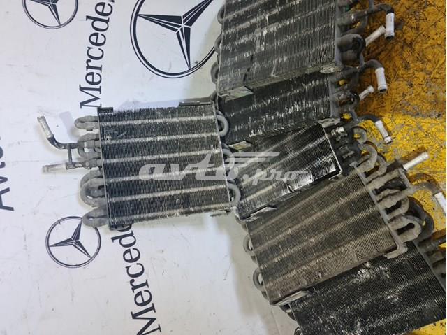 Радиатор охлаждения топлива A2035010101 MERCEDES
