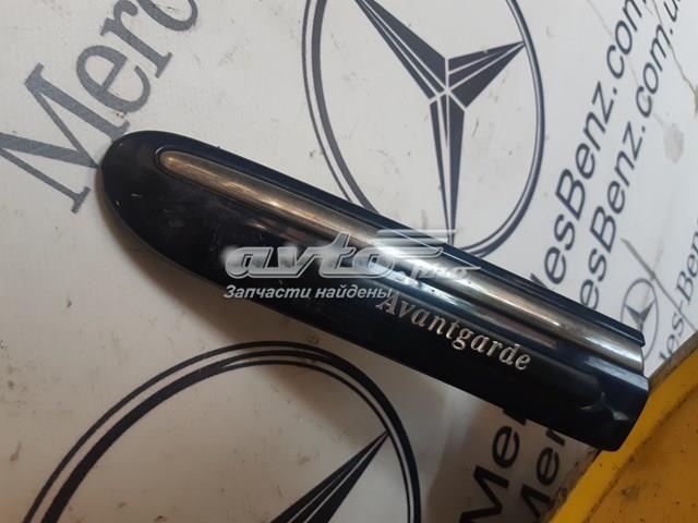 Молдинг крыла переднего левого A2036904762 MERCEDES