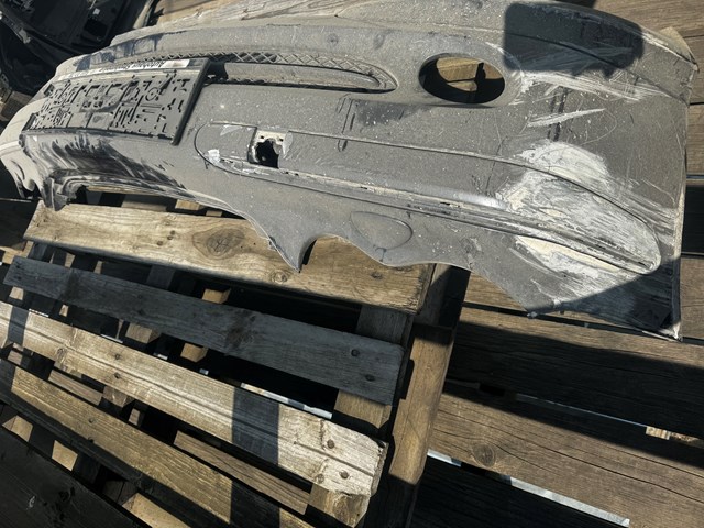 MERCEDES A2038851525 Передний бампер в наличии Хмельницкий