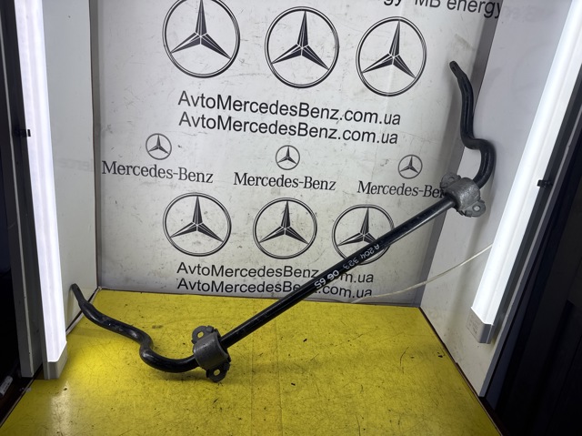 Стабилизатор поперечной устойчивости передний A2043230665 MERCEDES