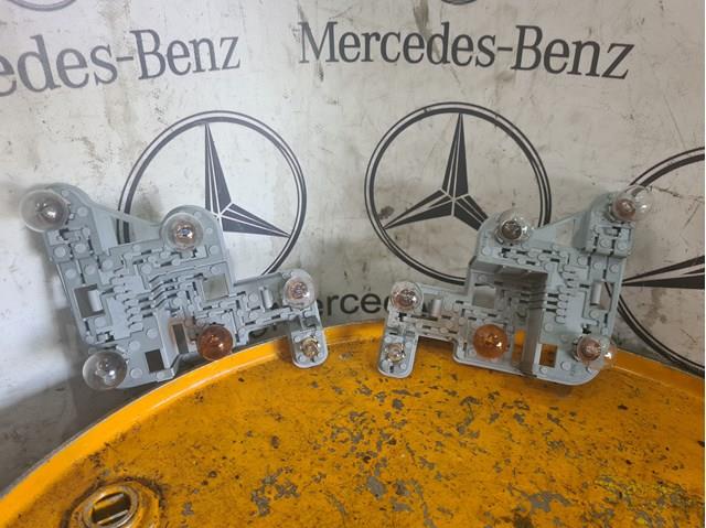 Плата заднего фонаря, контактная A2048201600 MERCEDES