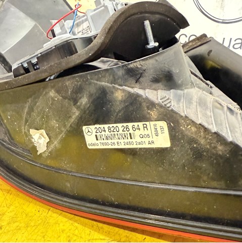 MERCEDES 2048202664 Фонарь задний правый в наличии Украина