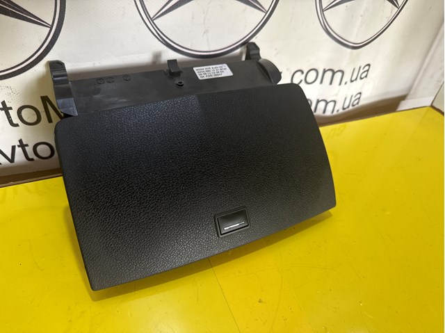 Дисплей бортового компьютера A2048204297 MERCEDES