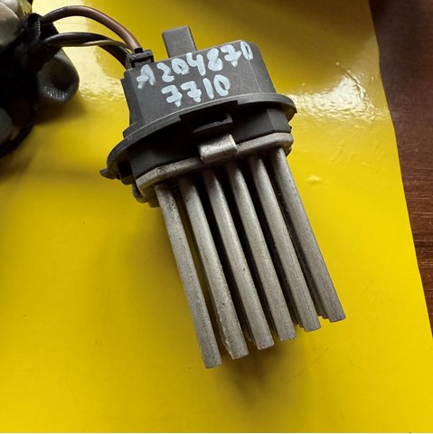 Реле печки A2048707710 MERCEDES