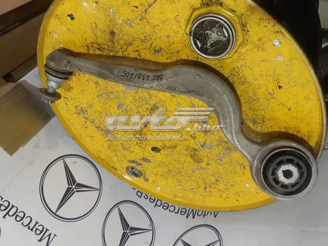 Левый рычаг передней нижней подвески A2053301705 MERCEDES