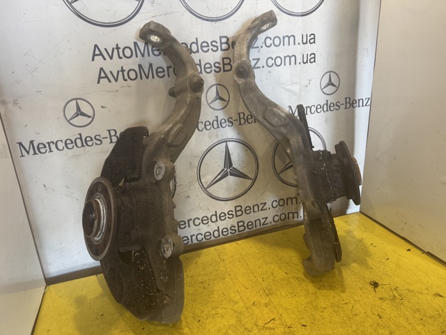 A2053323800 MERCEDES Цапфа передняя правая купить в Одесса