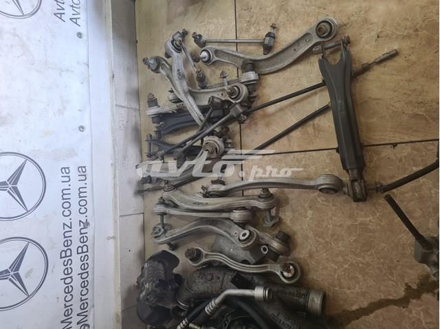 Балансир подвески задний правый A2053506203 MERCEDES