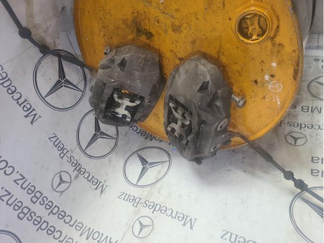Направляющая скоба суппорта A2054215400 MERCEDES