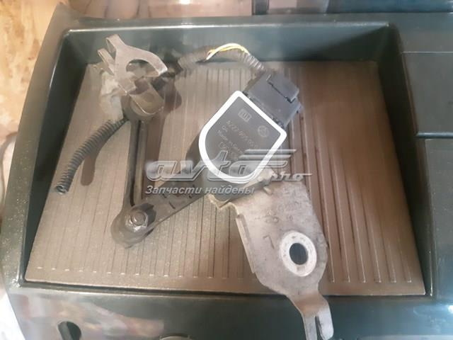A2059056901 MERCEDES Датчик уровня положения кузова передний левый купить в Одесса