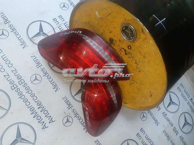 Фонари задние A2059060457 MERCEDES