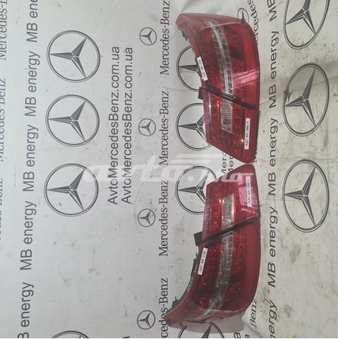 Фонари задние A2079060258 MERCEDES