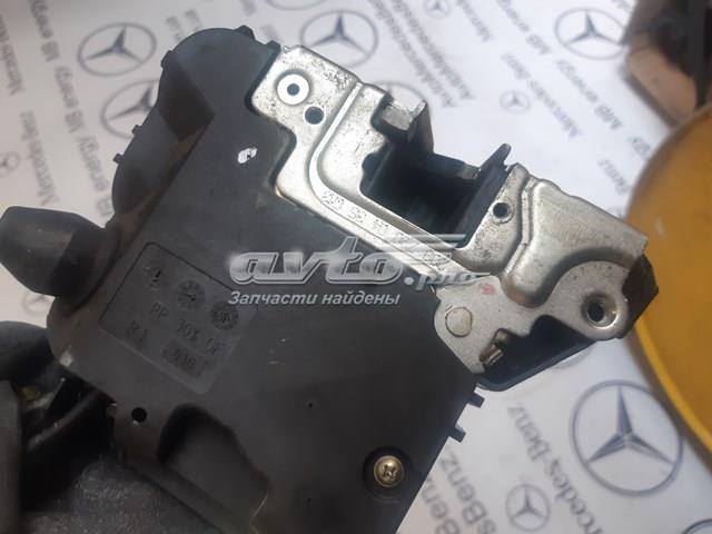 MERCEDES A2097200435 Замок двери передней левой в наличии Ужгород