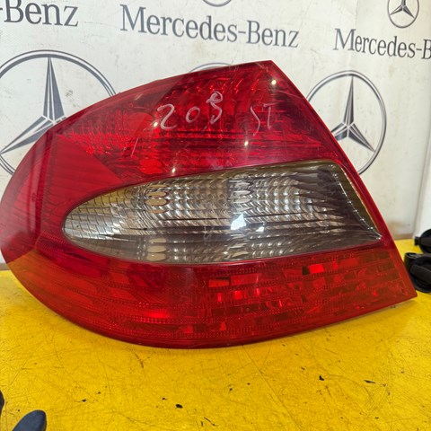 Задняя левая фара A2098201564 MERCEDES