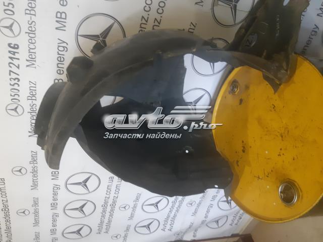 Подкрылок передний правый A2098840622 MERCEDES