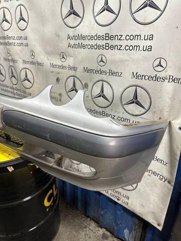 MERCEDES A2108851825 Передний бампер в наличии Черновцы